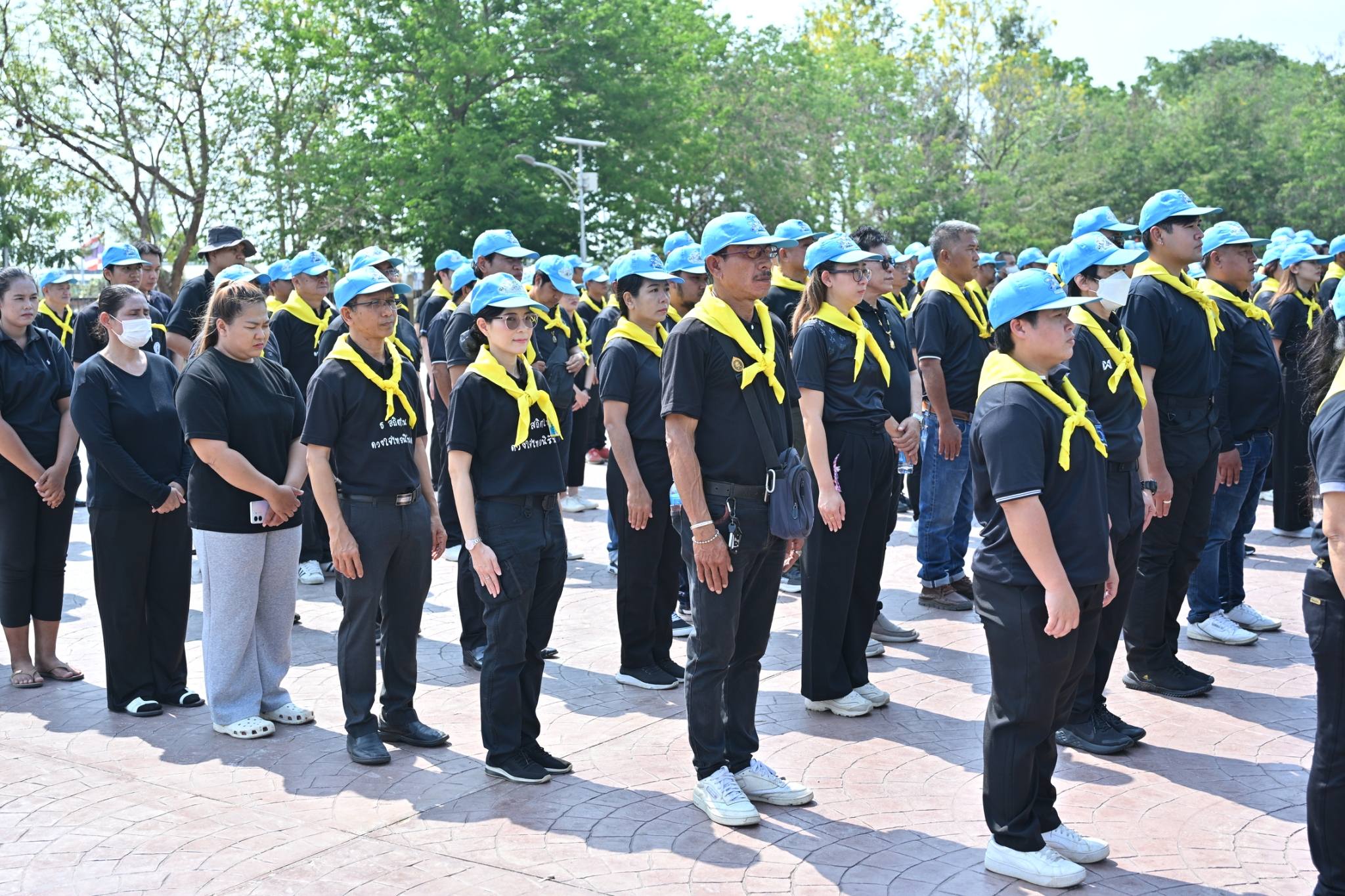 title - ส.ป.ก.นครปฐม เข้าร่วมกิจกรรมจิตอาสาพัฒนาปรับภูมิทัศน์ศาลากลางจังหวัด เฉลิมพระเกียรติสมเด็จพระกนิษฐาธิราชเจ้า กรมสมเด็จพระเทพรัตนราชสุดาฯ สยามบรมราชกุมารี เนื่องในโอกาสวันคล้ายวันพระราชสมภพ 2 เมษายน 2569